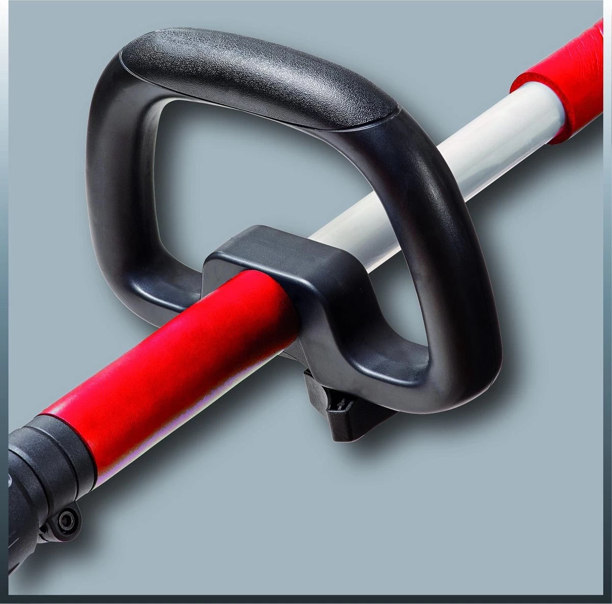 Einhell Telescoop Heggenschaar GC-HH 9048 (900 W - Snijkop Kantelbaar - Metalen Tandwielaandrijving - Telescopische Geleidesteel 50 Cm Verlengbaar - Extra Verstelbare Handgreep - Inclusief Draagriem) - Image 4