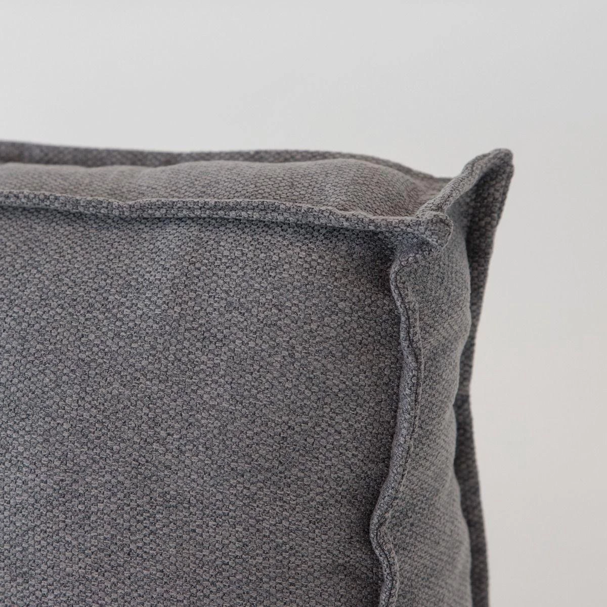 2L Home & Garden Rugkussen Metro Lounge Grijs - 120 X 40cm - Image 3