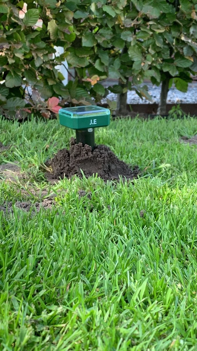 J.E - Mollenverjager - 2 Stuks - Mollenbestrijding - Muizenverjager - Zonne-energie - Image 3