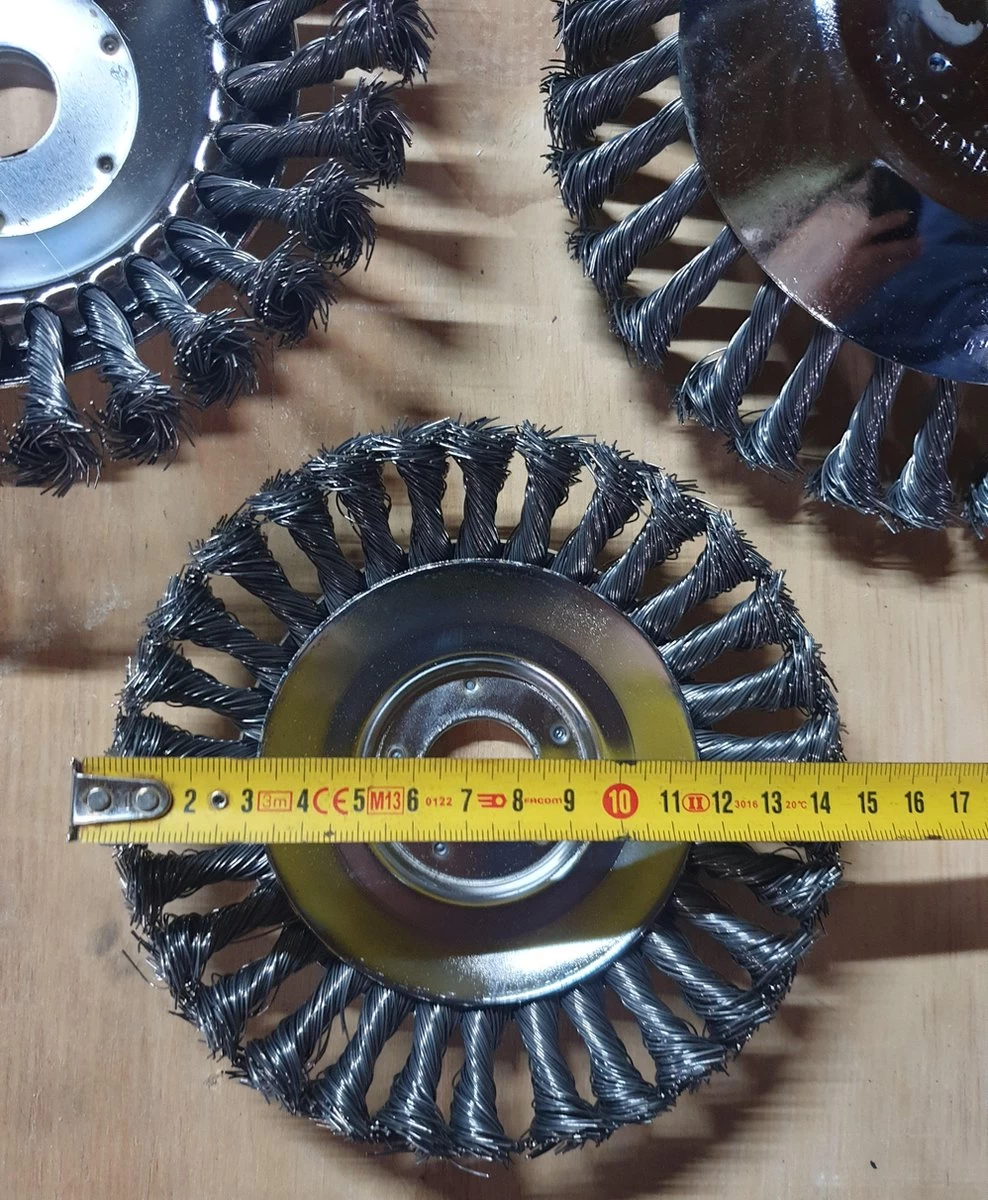 Onkruidborstel Voor Bosmaaier | 150mm /15 Cm Staalborstel Nieuw | Universele Onkruidborstel 150 Mm - Onkruidverwijderaar - Voegenborstel - Grastrimmer - Image 7